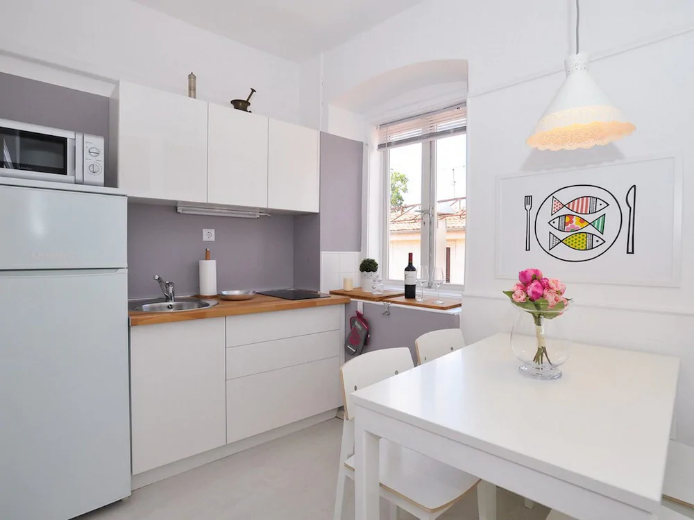 Apartments Feel Center