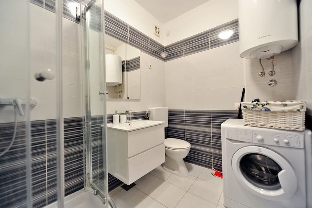 Apartments Feel Center