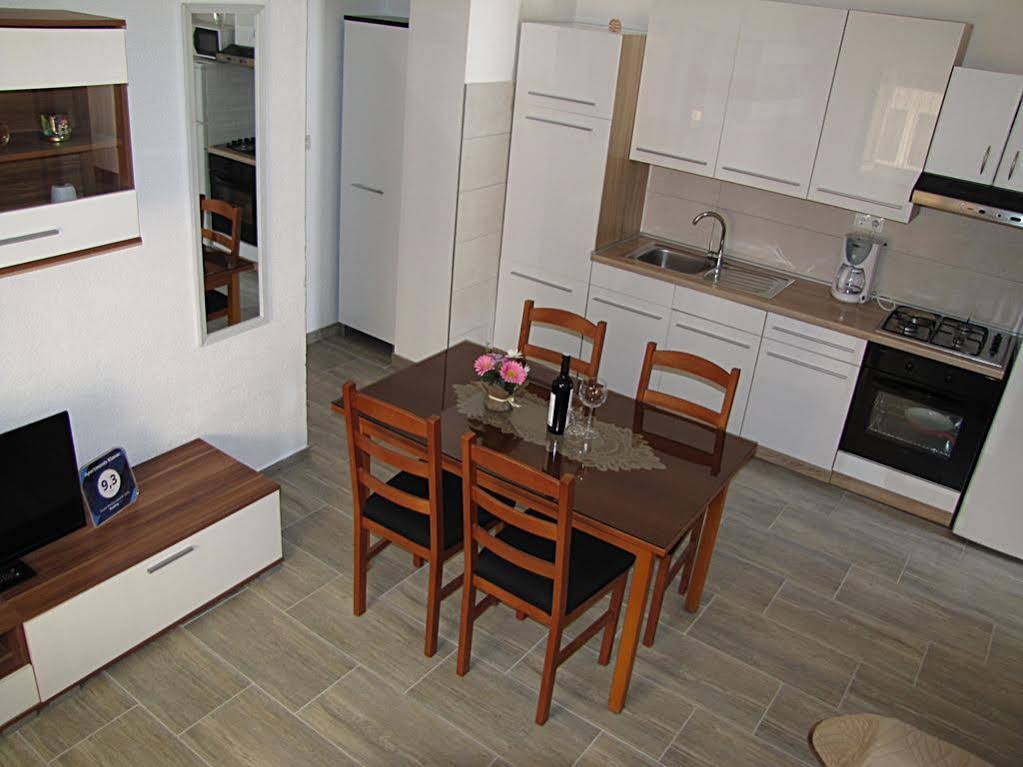 Apartments Klanac
