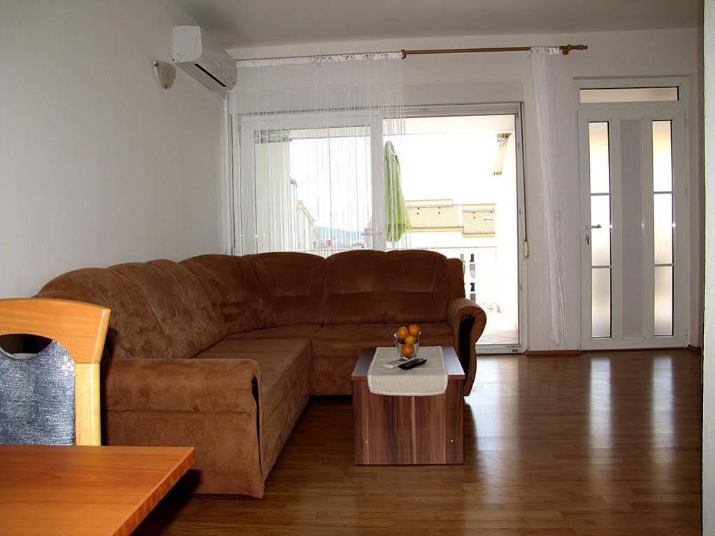 Apartments Klanac