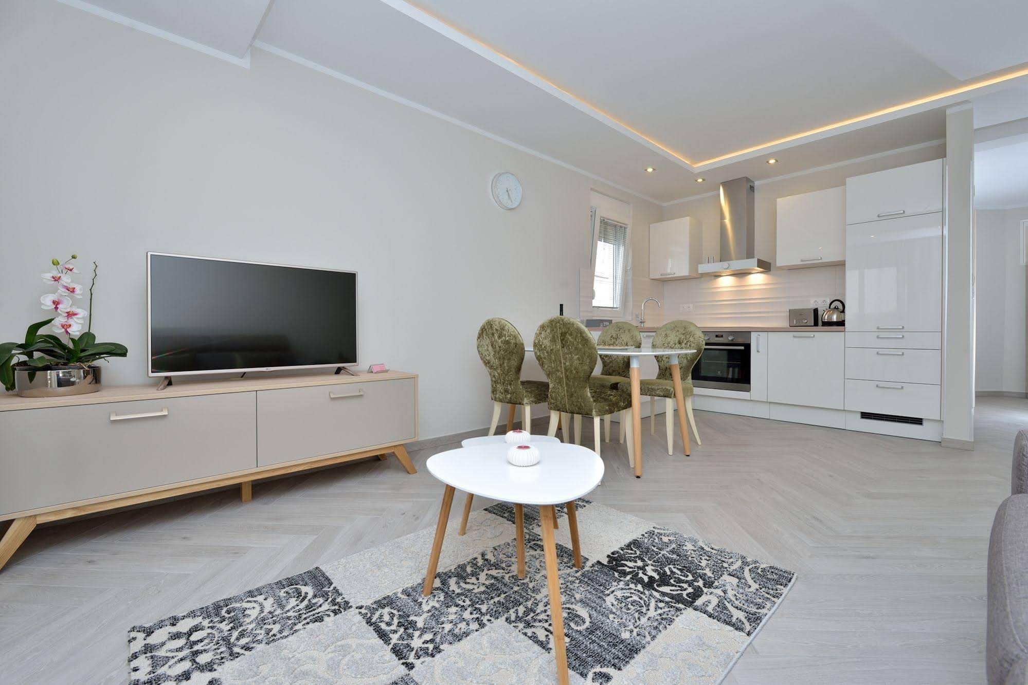 Apartments Villa Karla