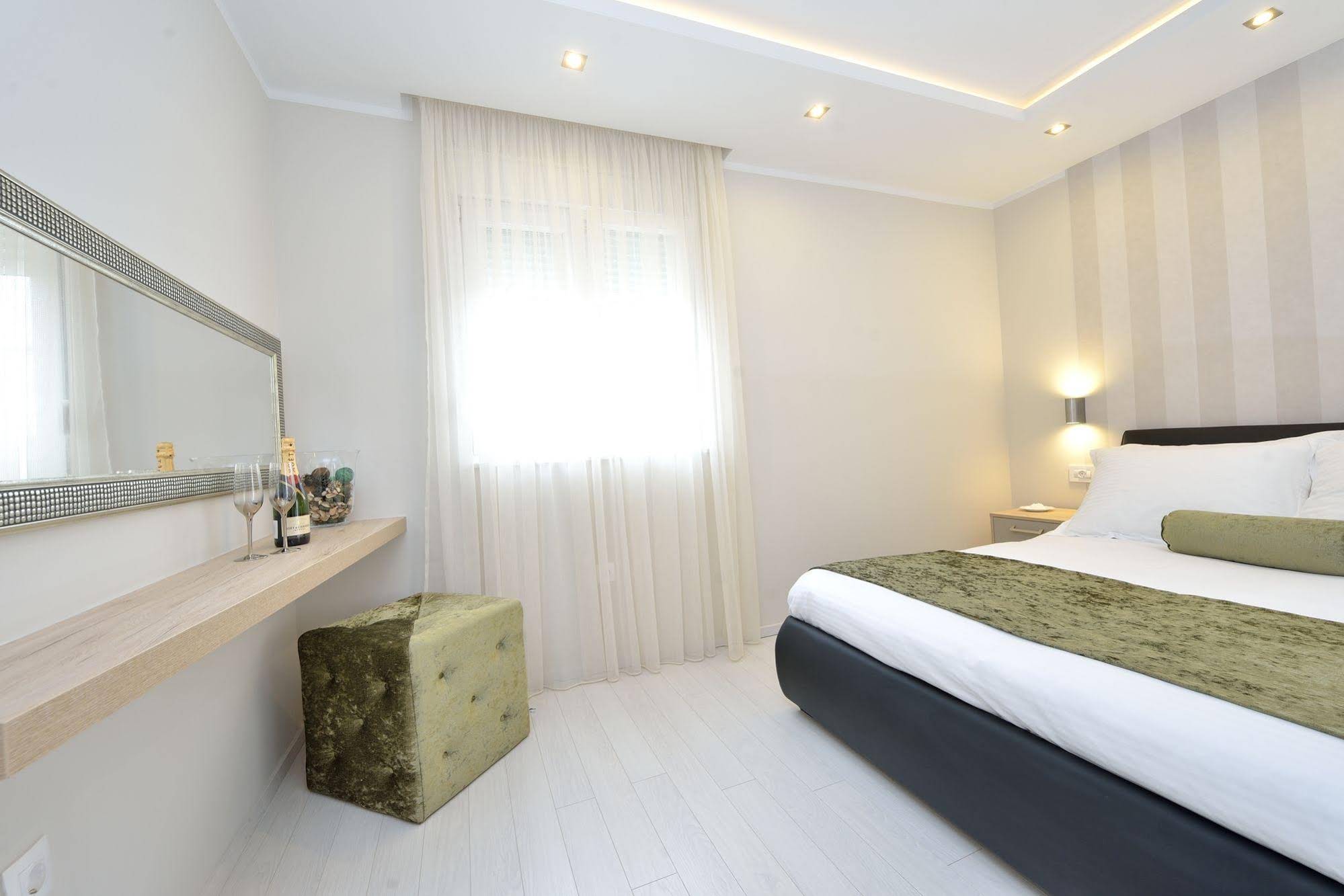 Apartments Villa Karla