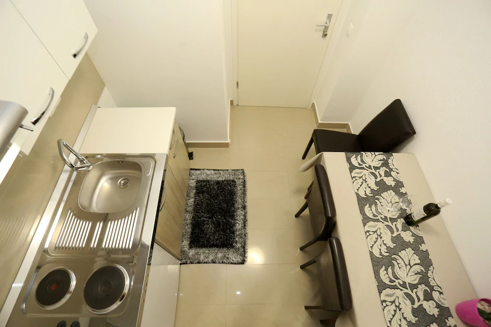 Central Square Guest House