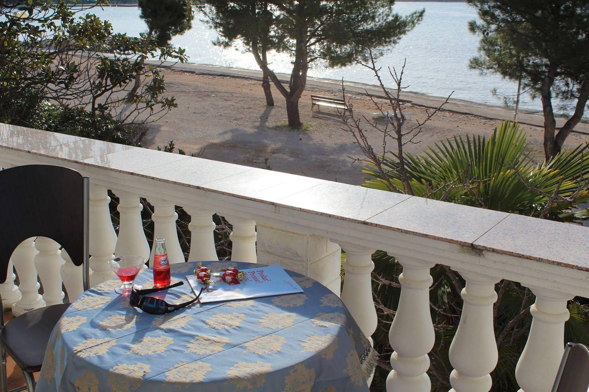 Diklo Beach Apartments
