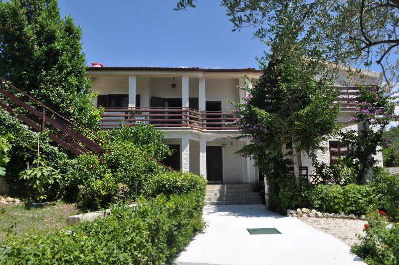 Dolac Guesthouse