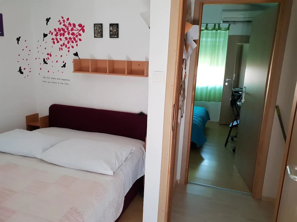 Guest House Roki & Diva