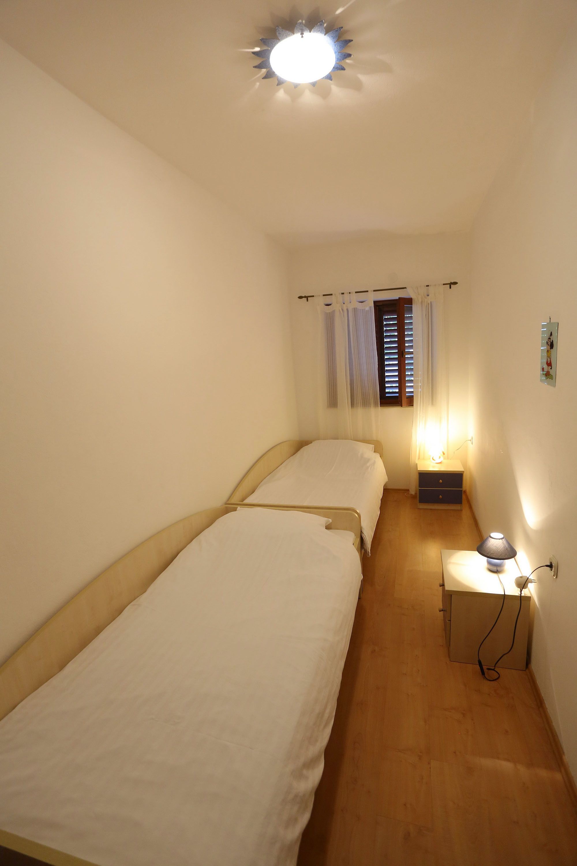 Ina Apartments