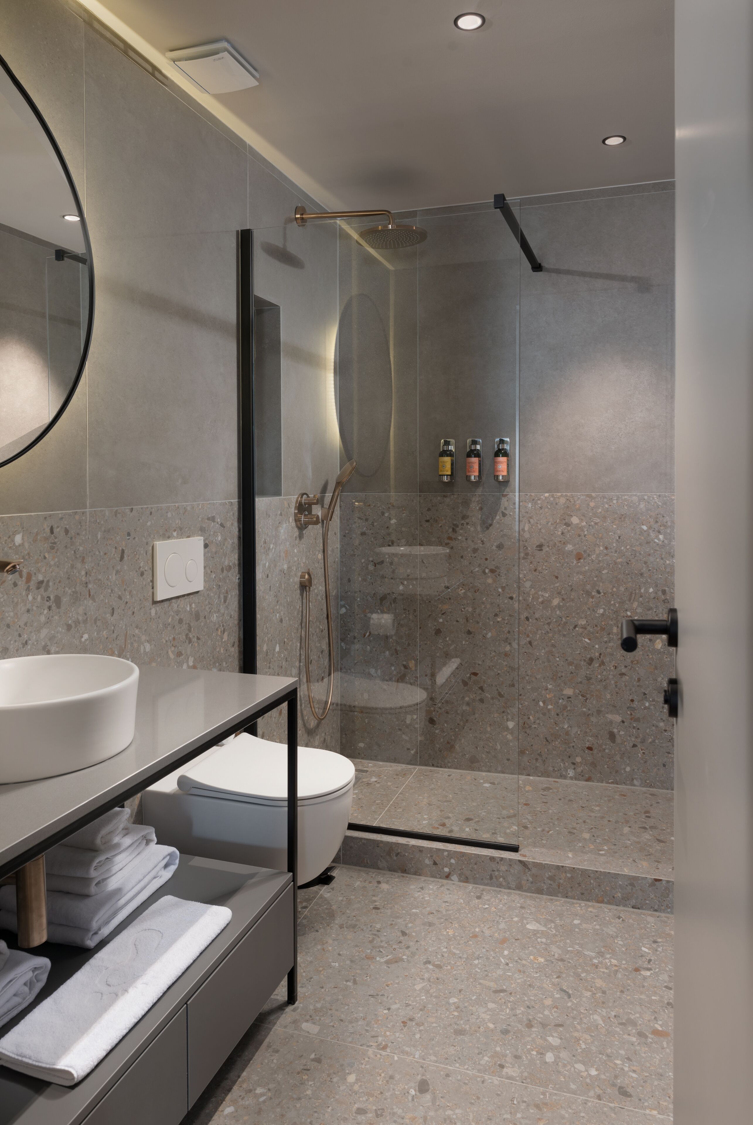 La Vista Suites