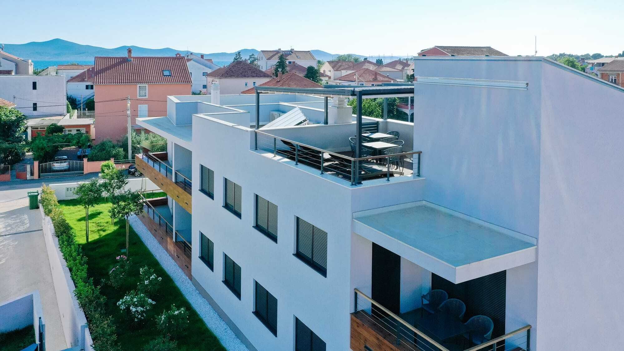 Lena Luxury Apartments