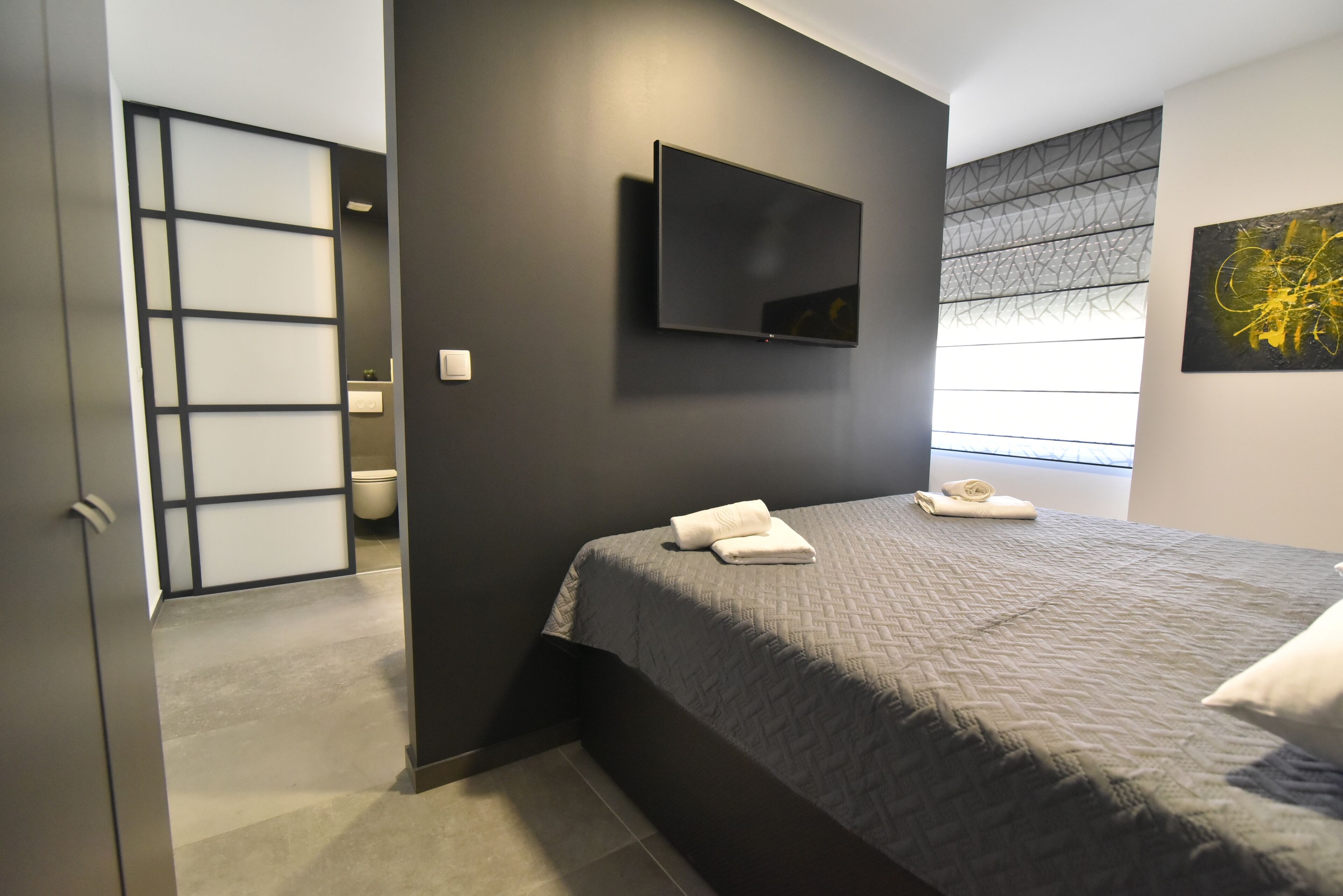 Mono Apartments & Rooms