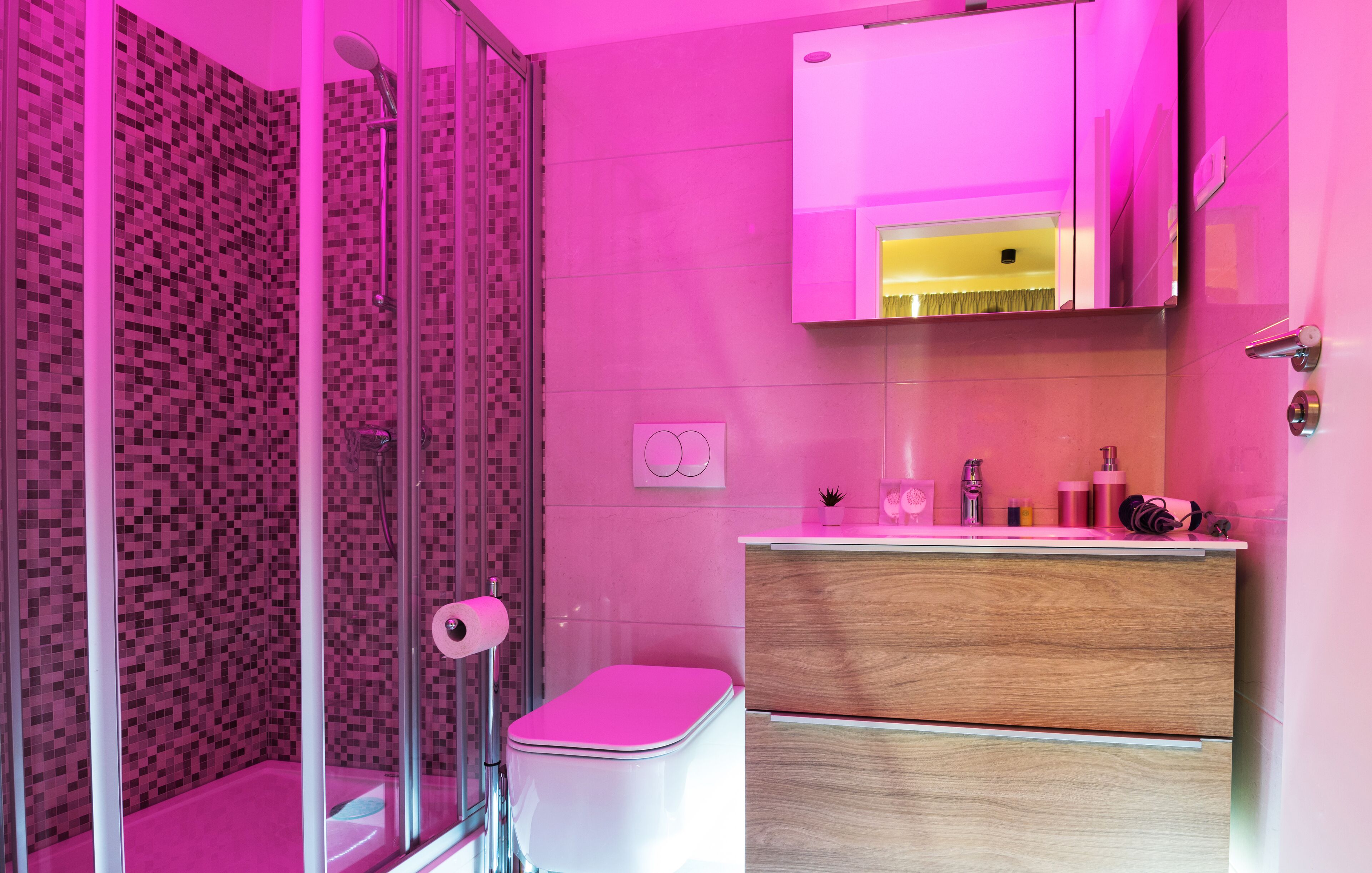 Sky & Sun Luxury Rooms