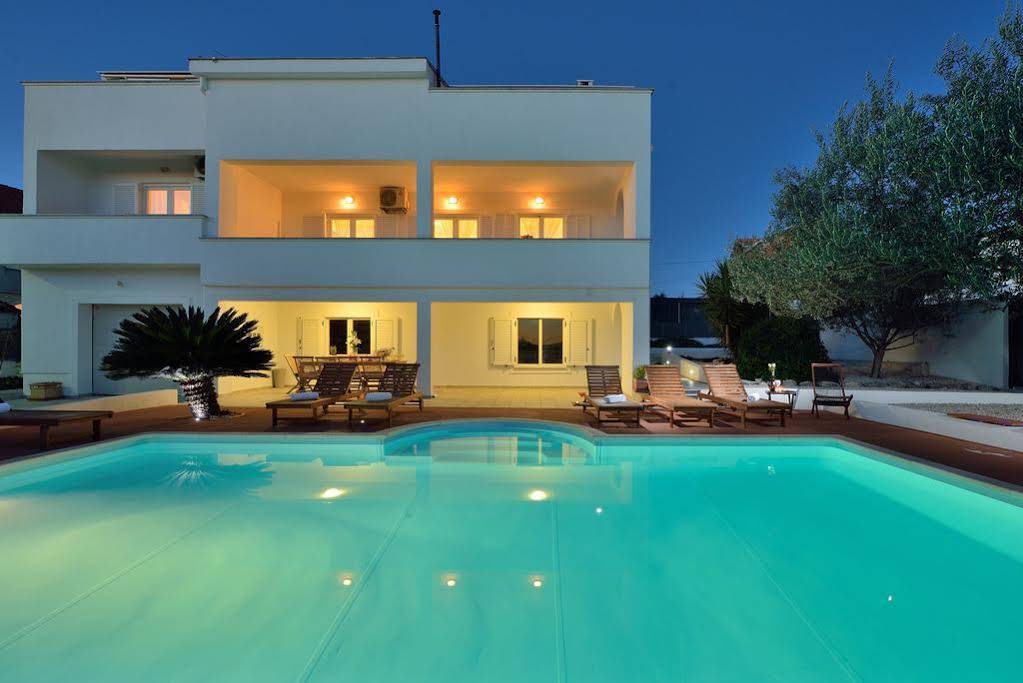Villa Nodi