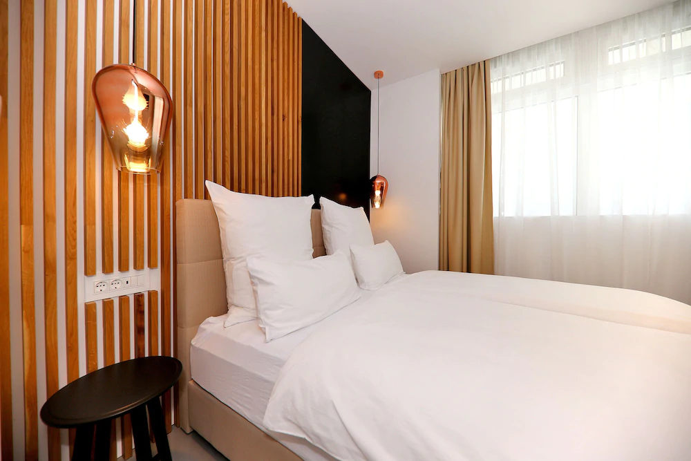 White Rooms by Belmont Realty