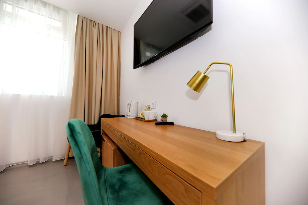 White Rooms by Belmont Realty