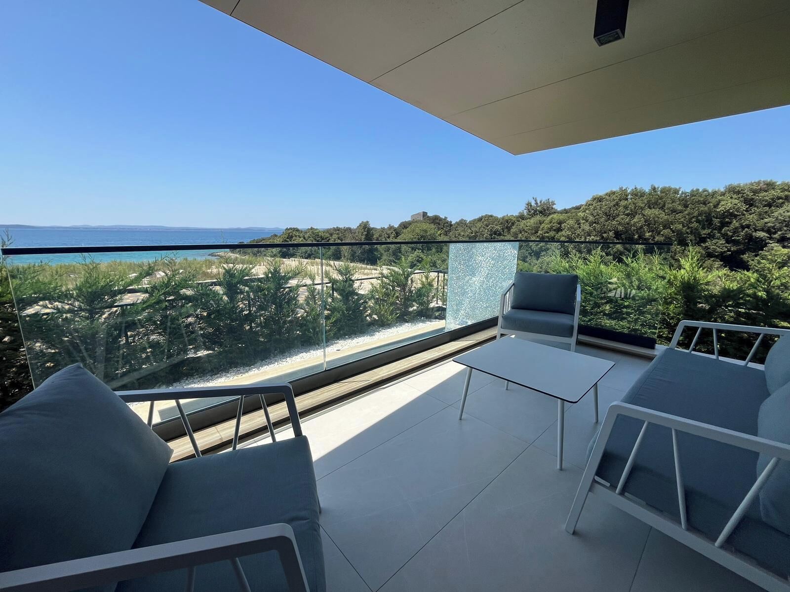 Zados Luxury Residence