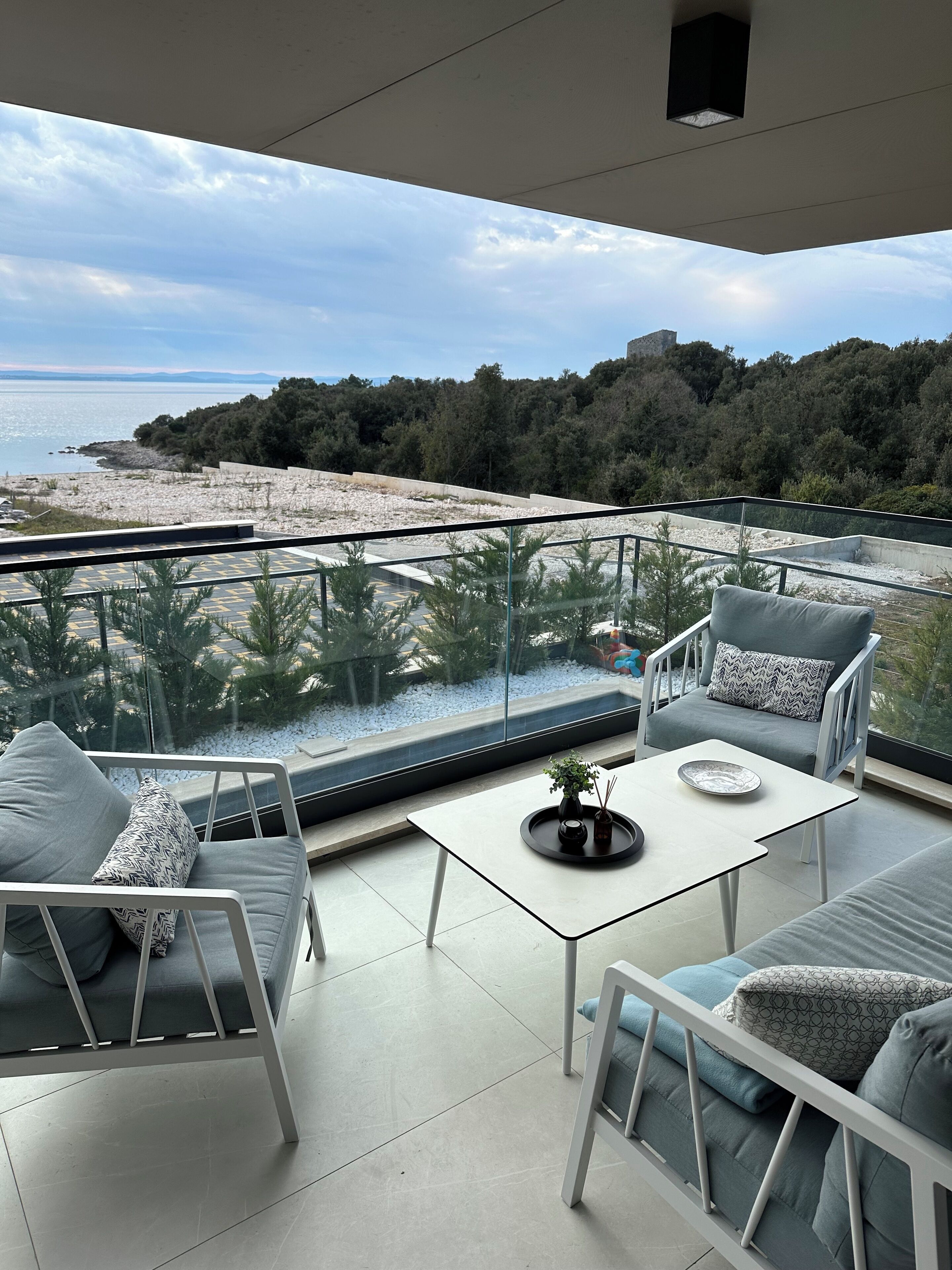 Zados Luxury Residence