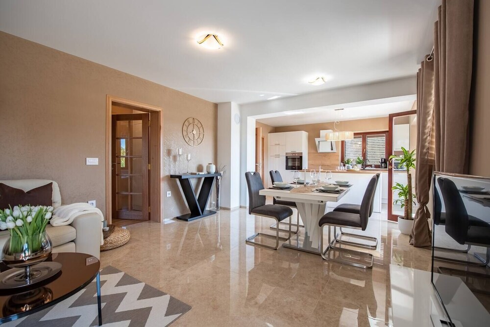 Zen Luxury Apartments