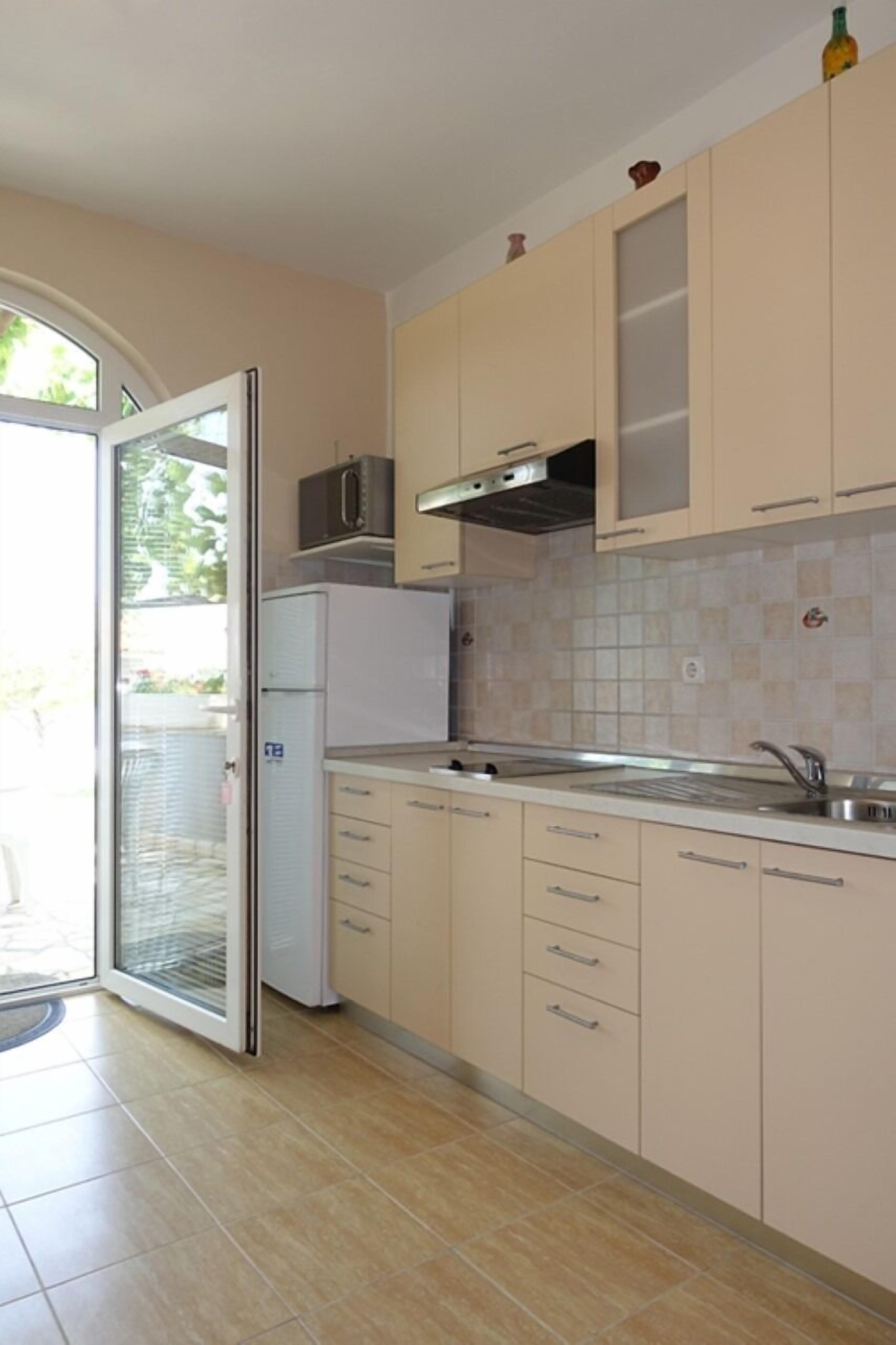 Apartments Ivo