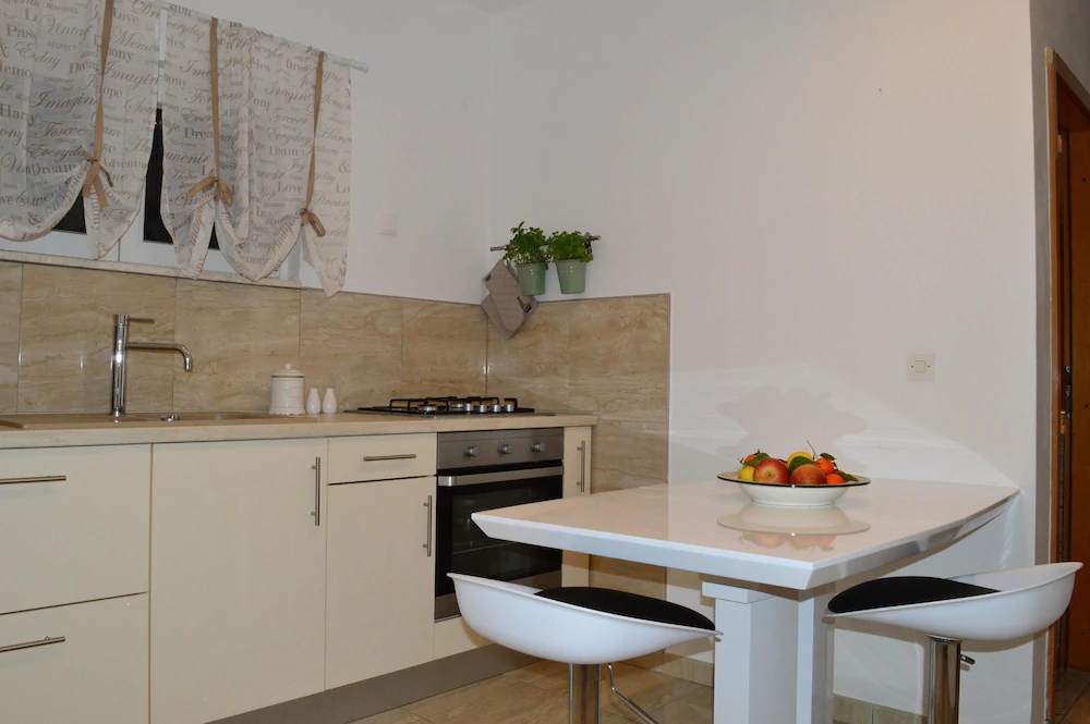Apartments Ana