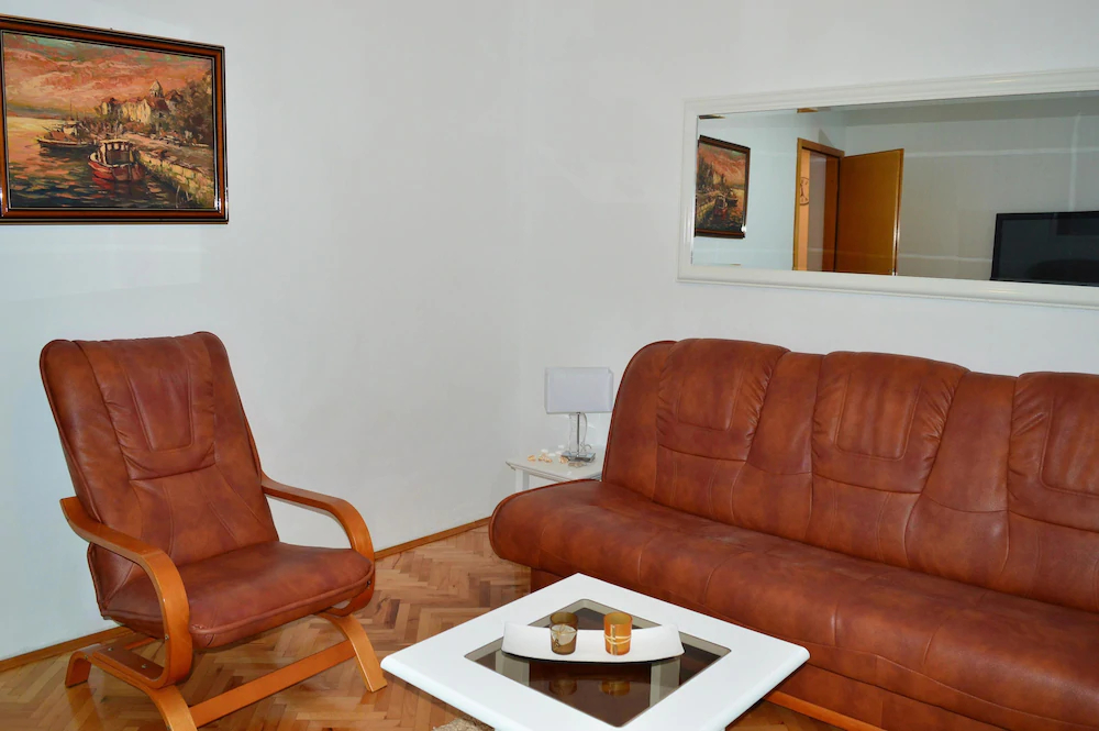Apartments Ana