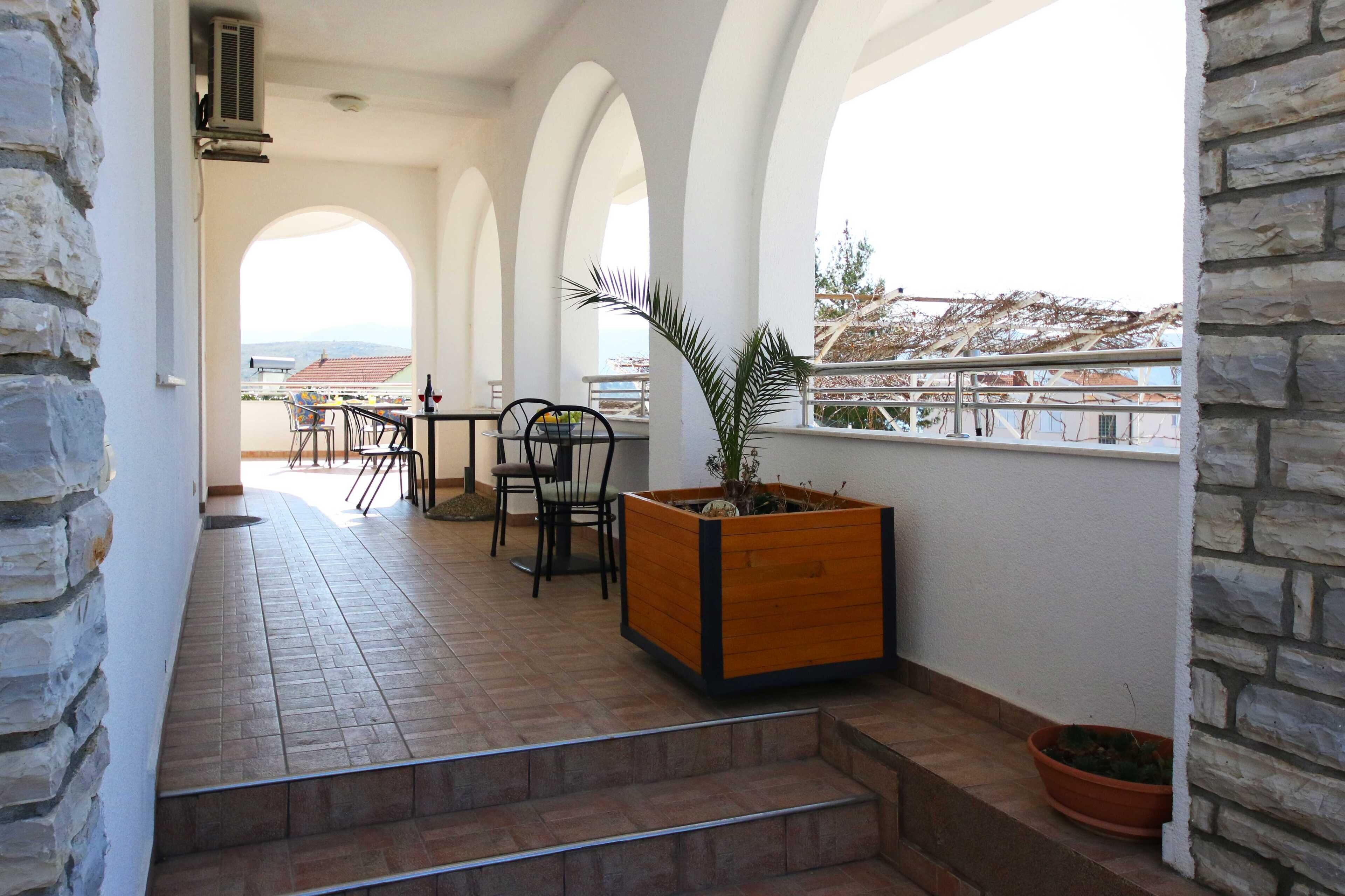 Apartments & Rooms Villa Petra