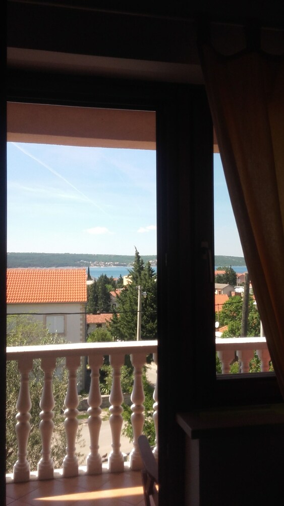 Apartments Smilje & Maslina