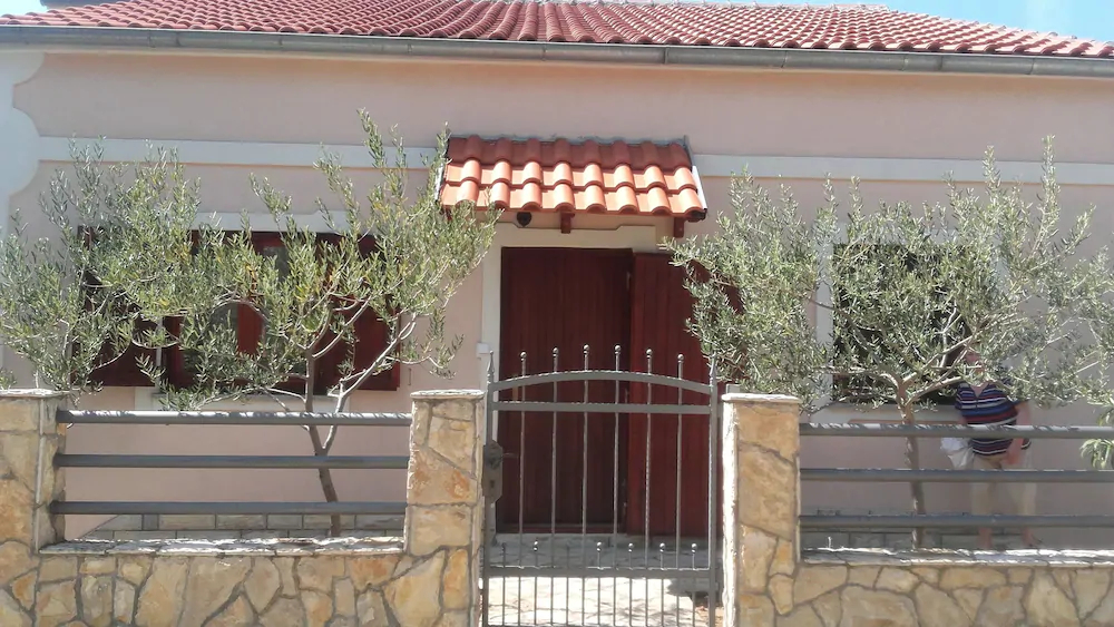 Apartments Smilje & Maslina
