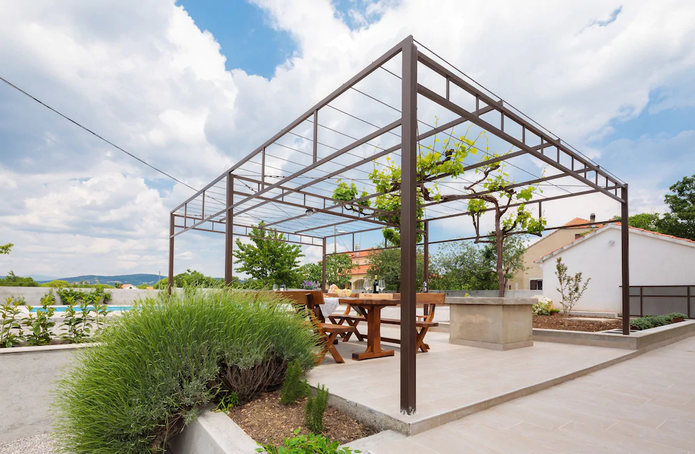 Modern XXL Villa