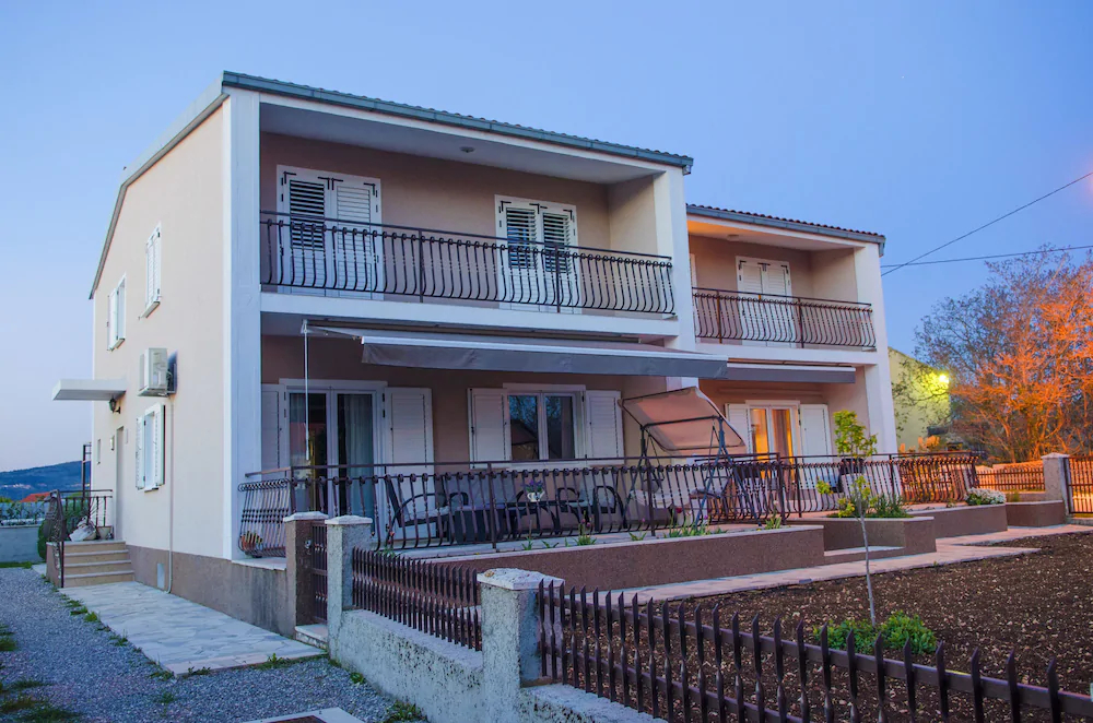 Modern XXL Villa