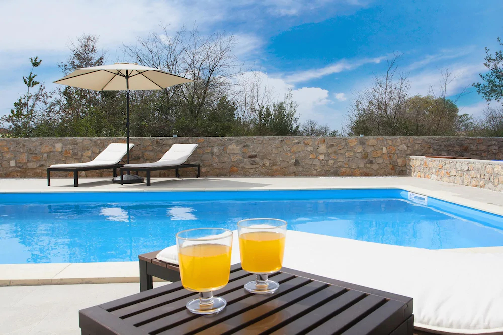 Villa Nar