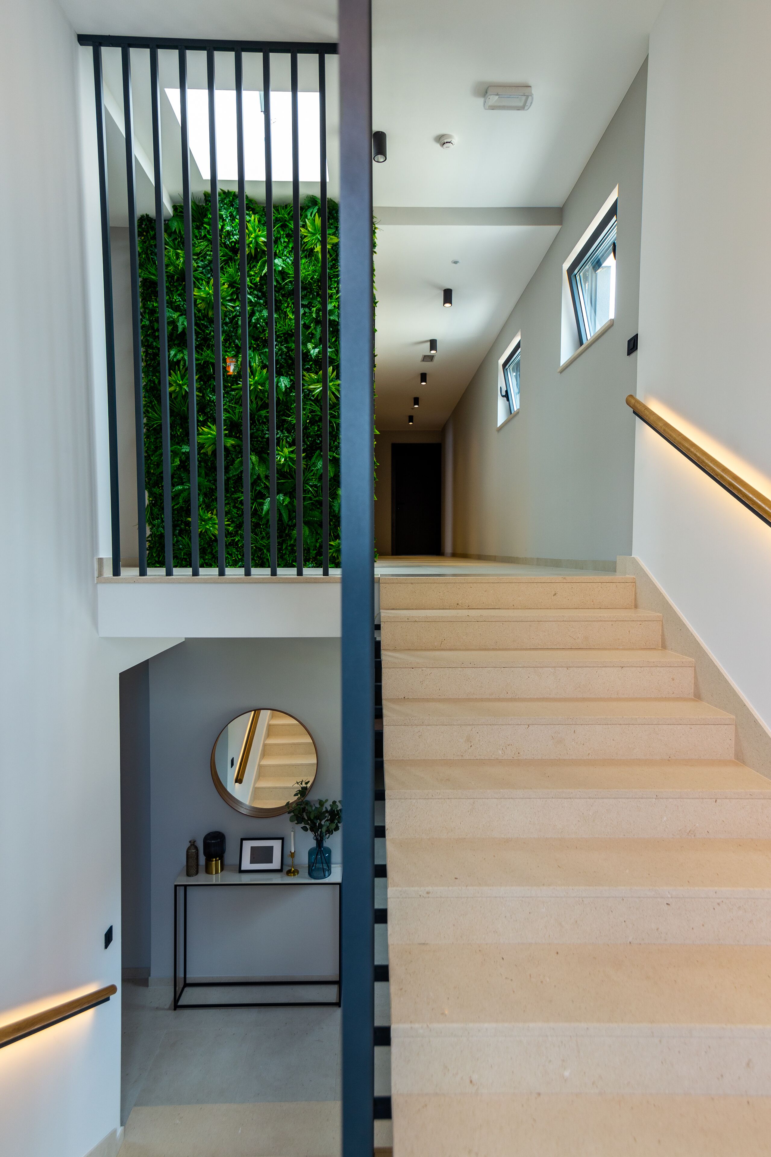 Boutique Rooms 76