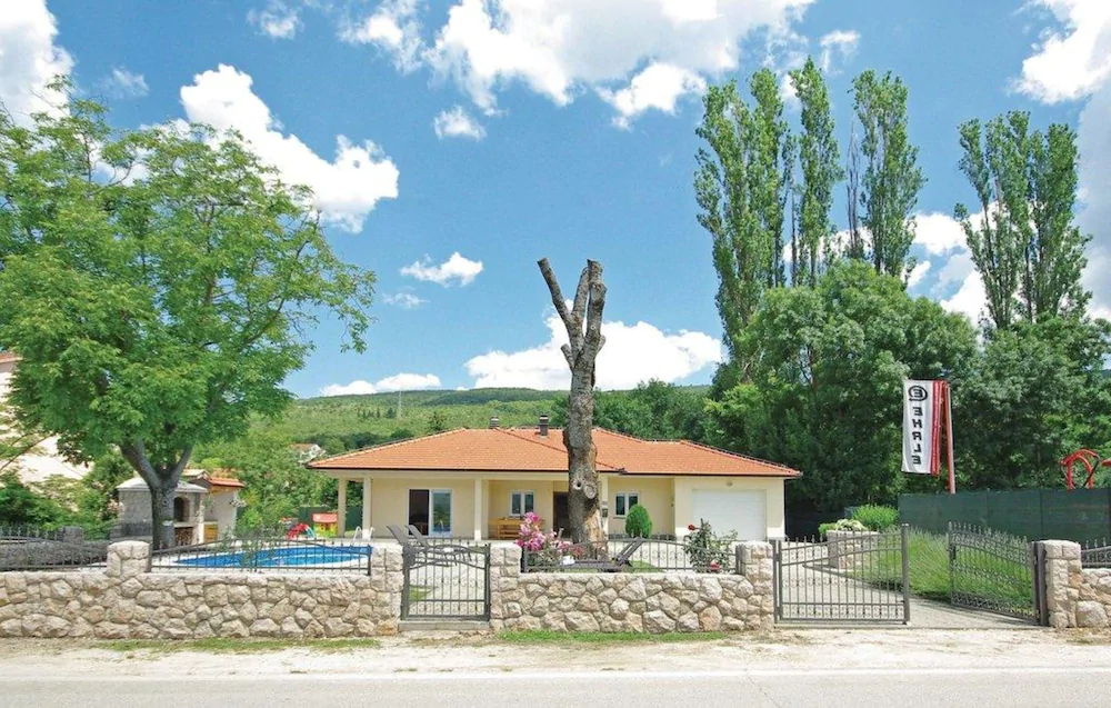 Villa Kata
