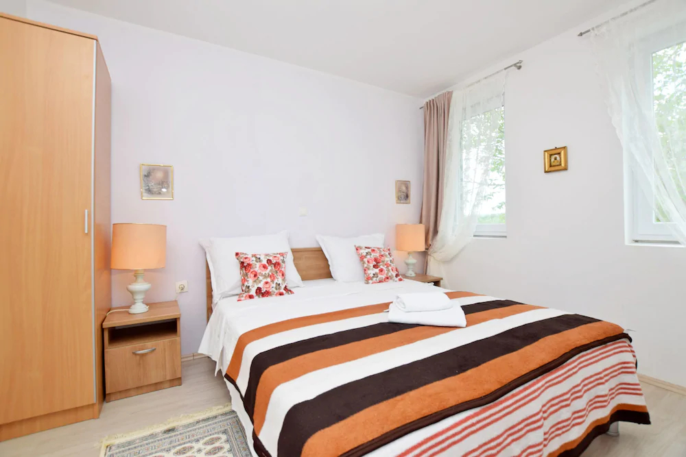 Apartment Una