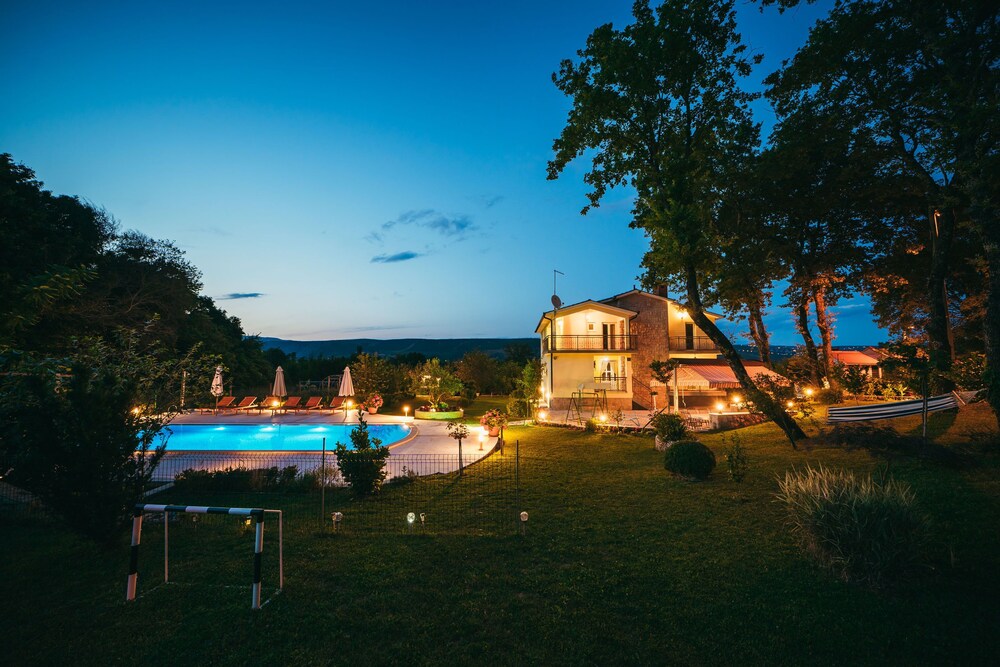 Holiday House Estera