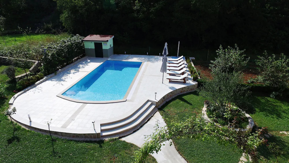 Holiday House Estera