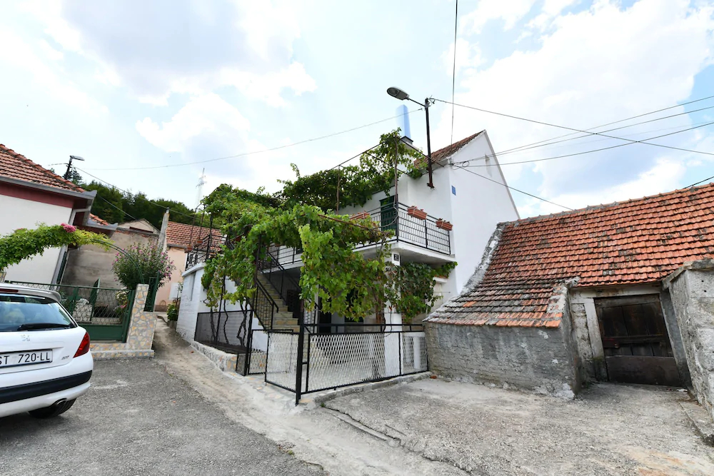 House Alka