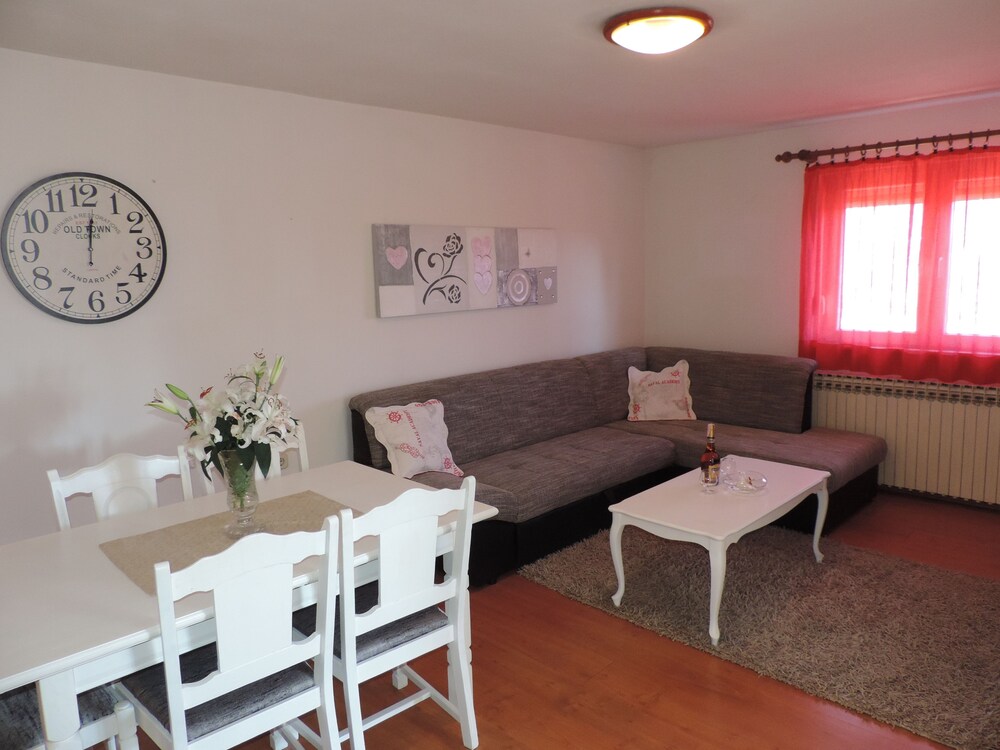 Holiday Home Voloder