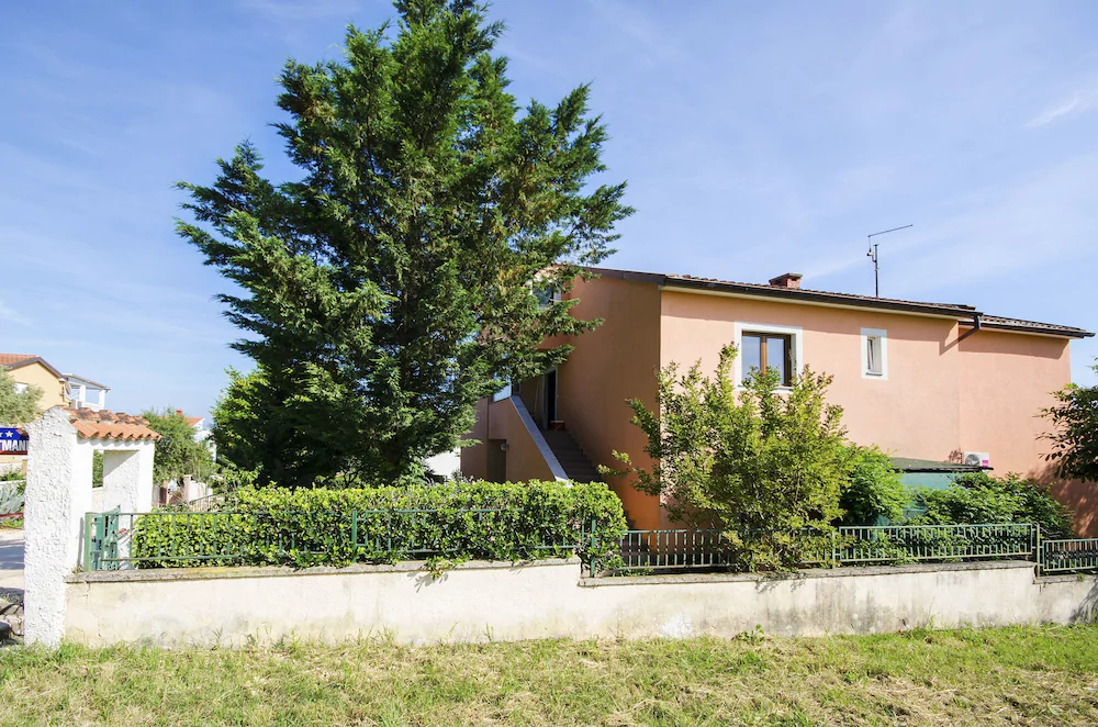 Apartments Davor