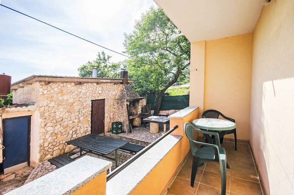 Apartments Davor