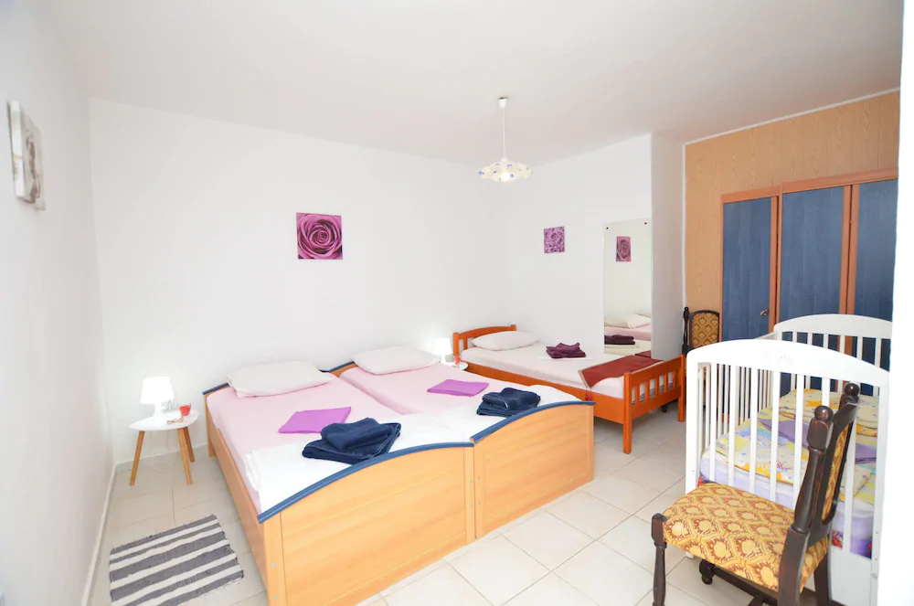 Apartments Davor