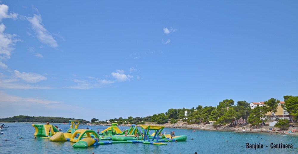 Apartments Davor