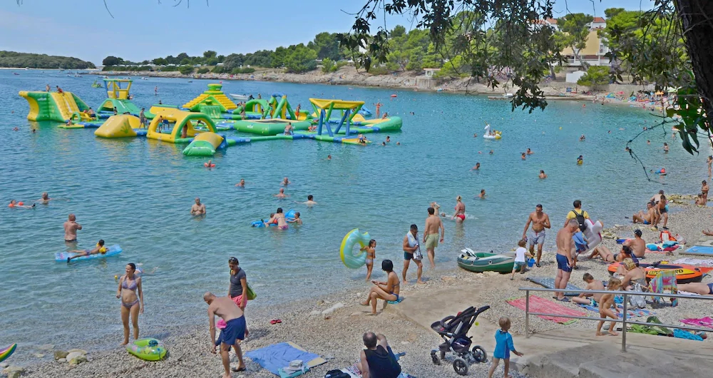 Apartments Davor