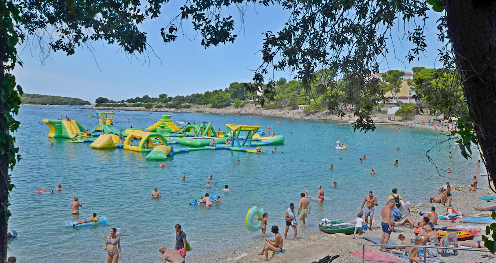 Apartments Davor
