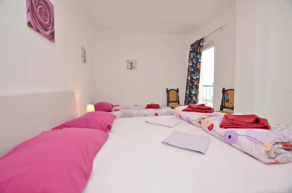 Apartments Davor