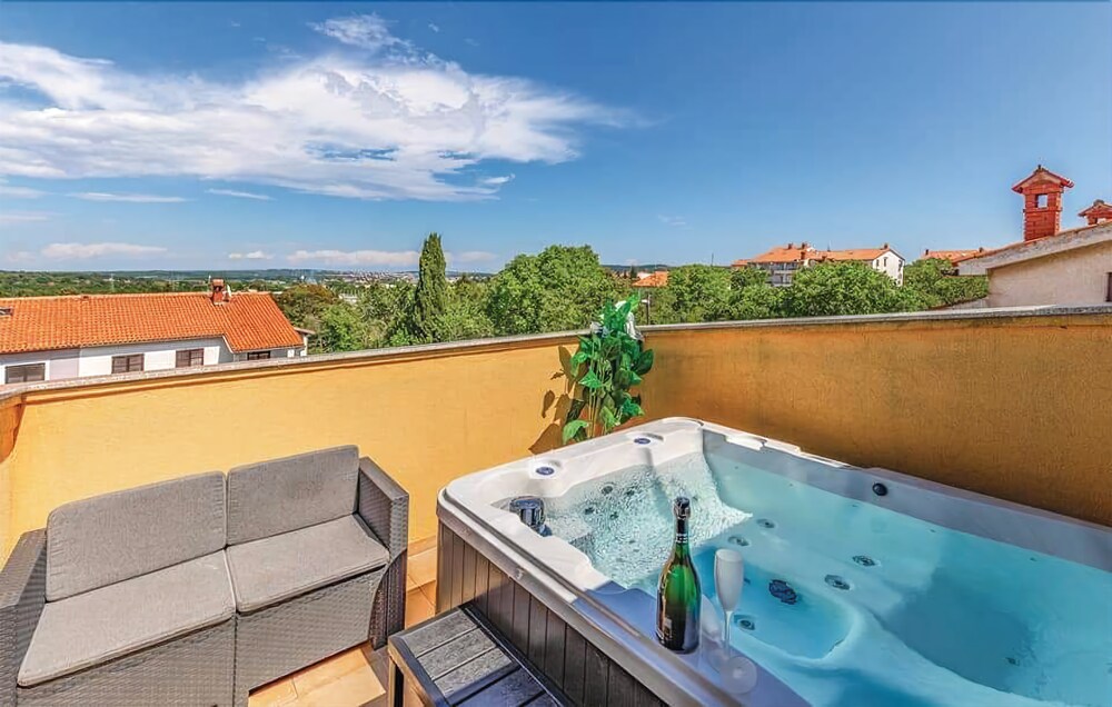 Holiday House Vesna