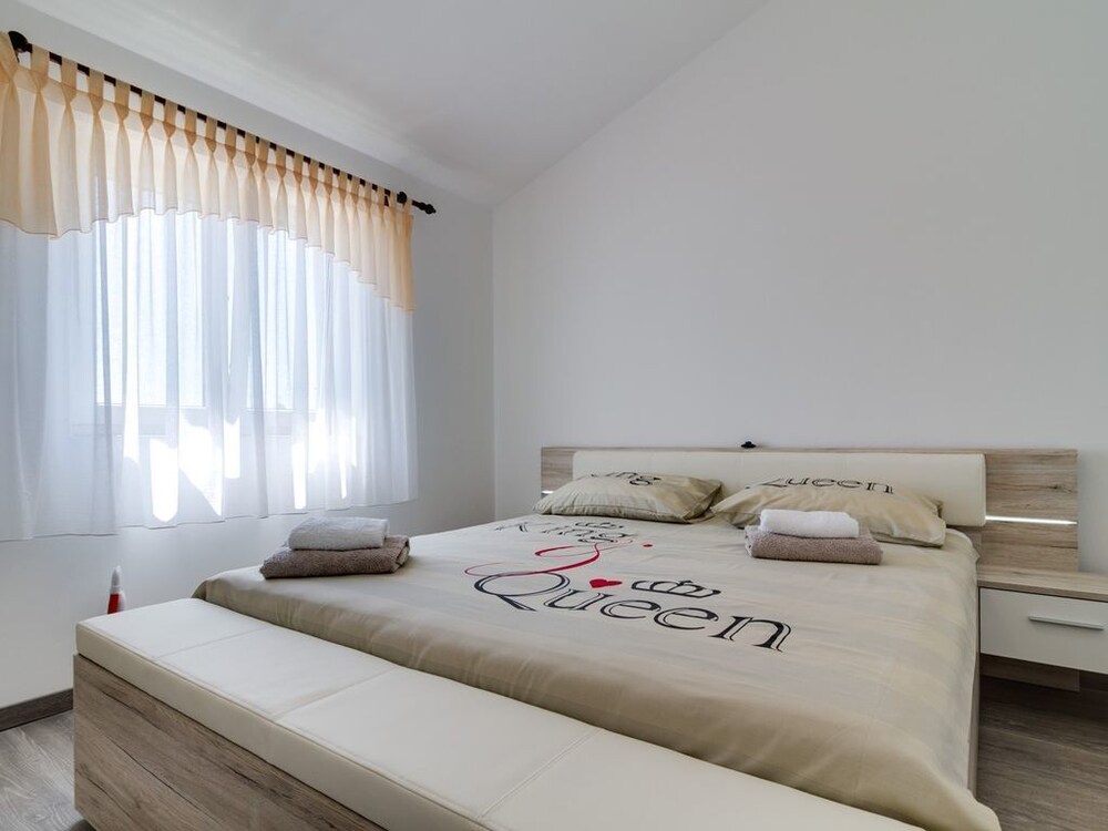 Lovely Villa Piljan