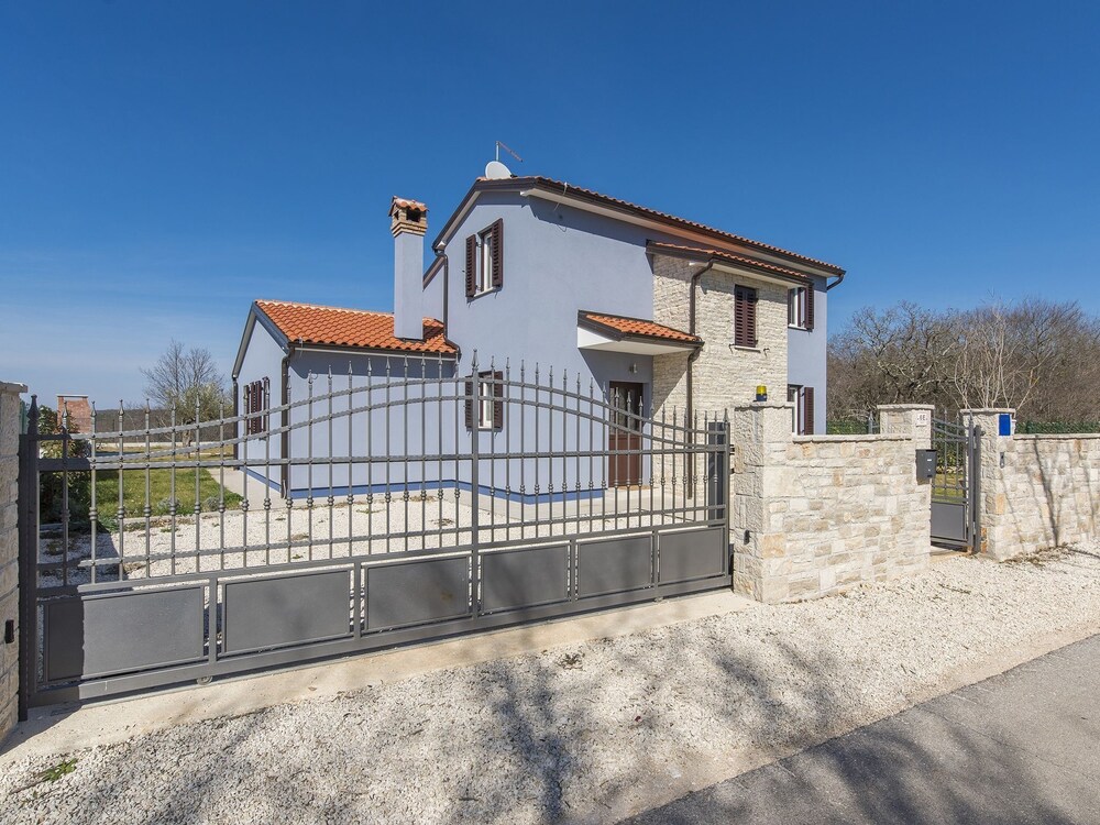 Villa Ragusa Near Rovinj - 3 Br Villa
