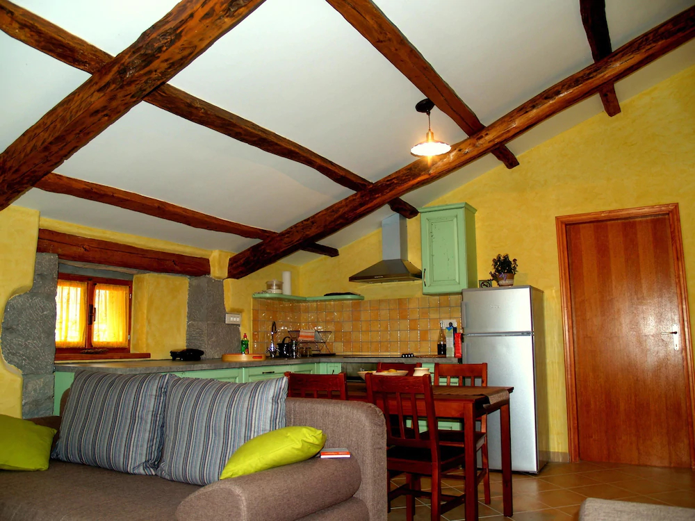 Holiday House Kapitani
