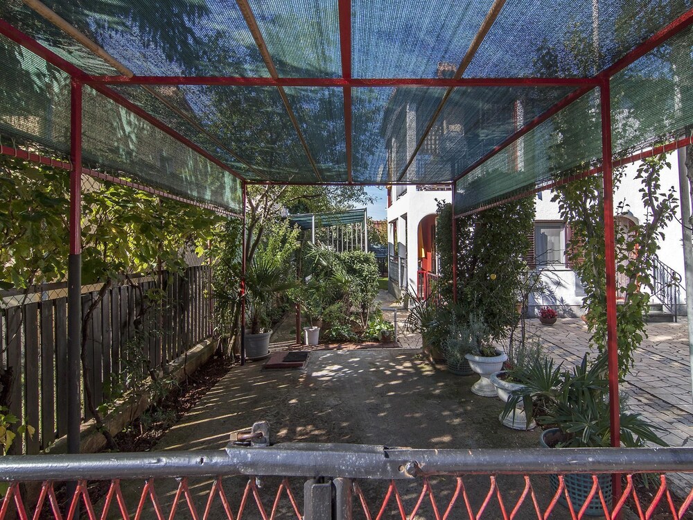 Apartments Ana Valbandon