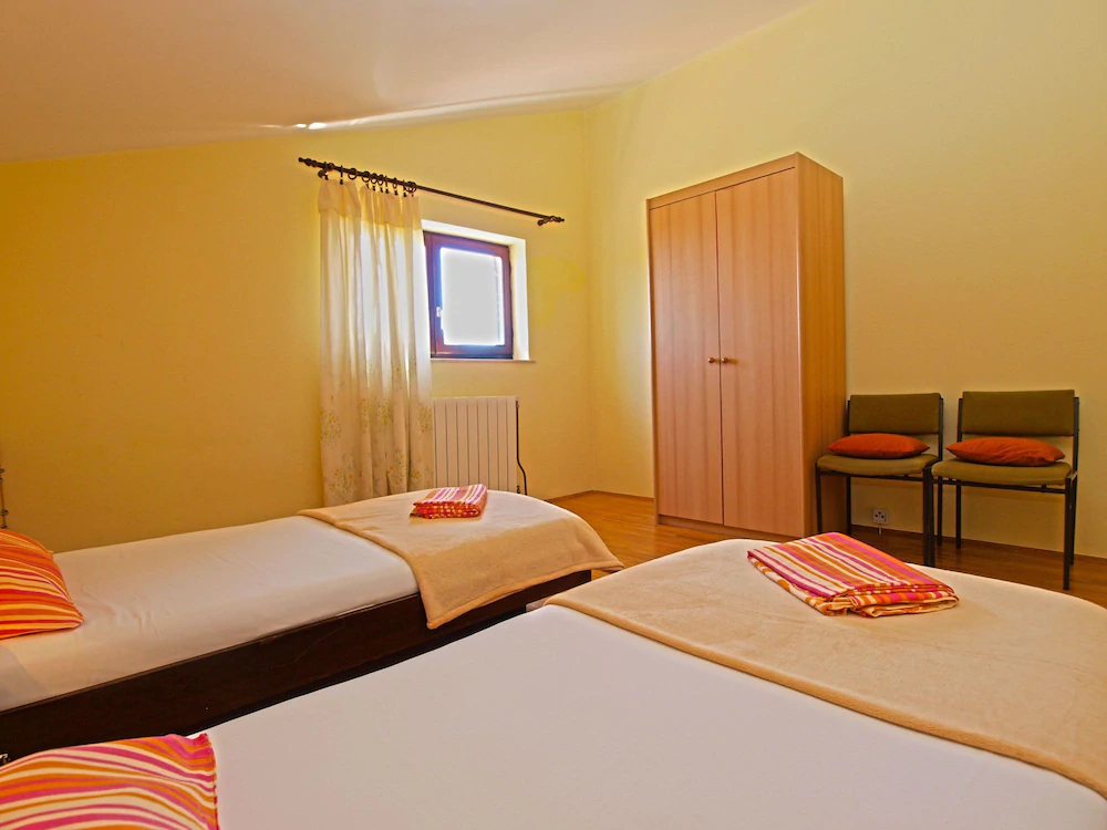 Apartments Milio 1105